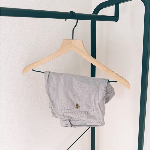 14th & Union grey linen men’s shorts - Picture 2 of 7